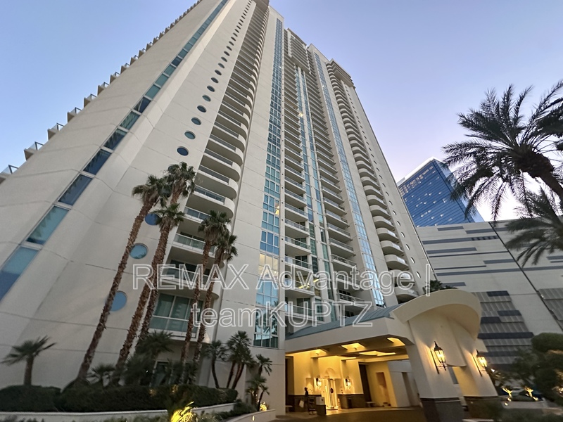 Las Vegas Condo: 2877 Paradise Rd