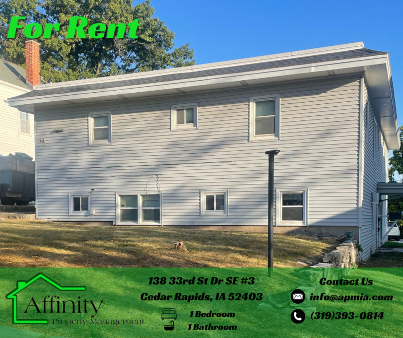 Cedar Rapids Condo: 138 33rd St Dr SE