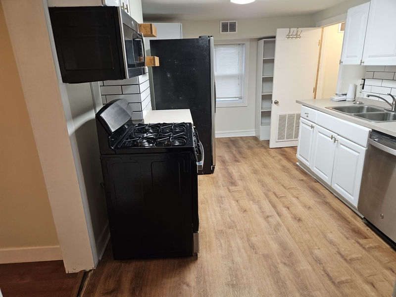 Cleveland House: 2481 Professor Street