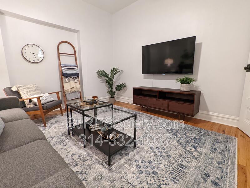 St. Louis Condo: 2920 Louisiana Ave. #A