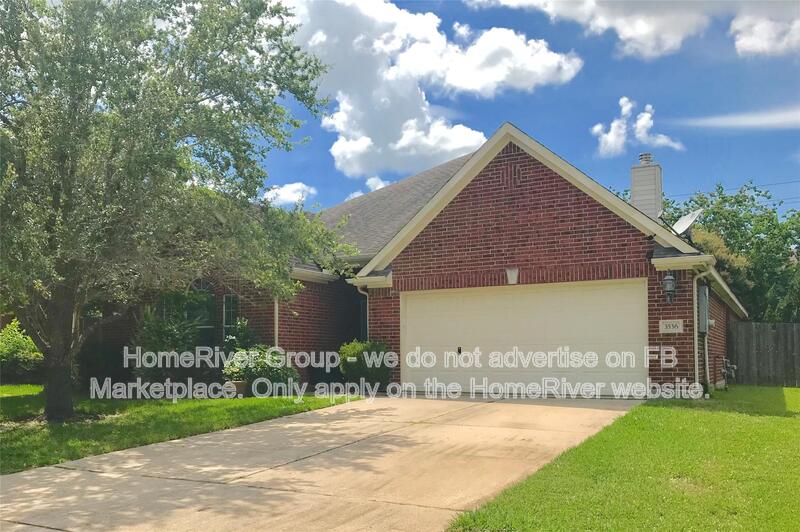 Pearland House: 3536 Pine Valley Dr