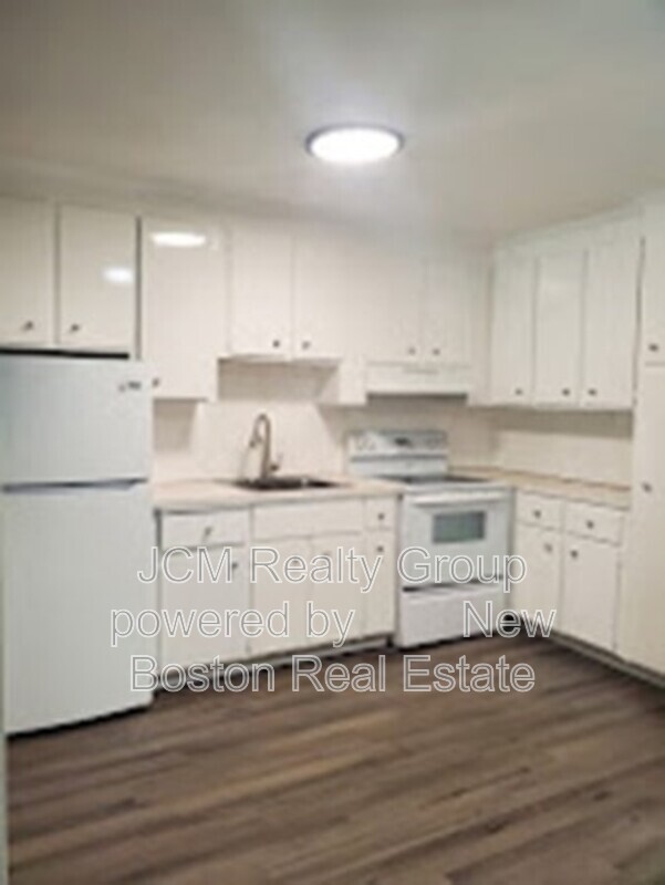 Boston:Mattapan Condo: 700 Cummins Highway