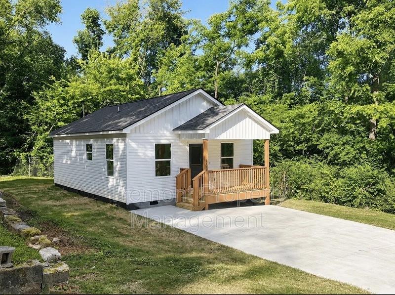 Chattanooga House: 2620 East 21st Street