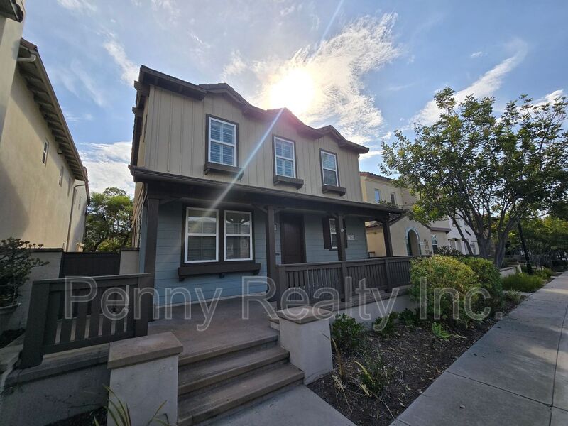 San Diego House: 13512 Scarlet Sage Trl
