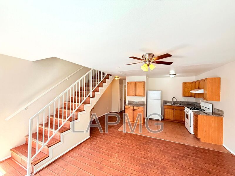 Los Angeles House: 4826 Mascot St.