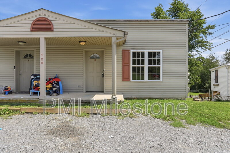 Martinsburg Condo: 120 Ellis St