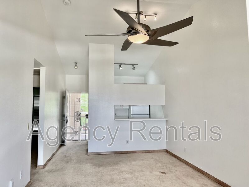 Kapolei Condo: 92-1210 Palahia St #V-204