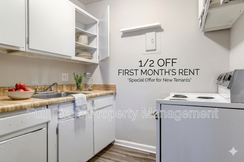 Lincoln House: 1218 E St