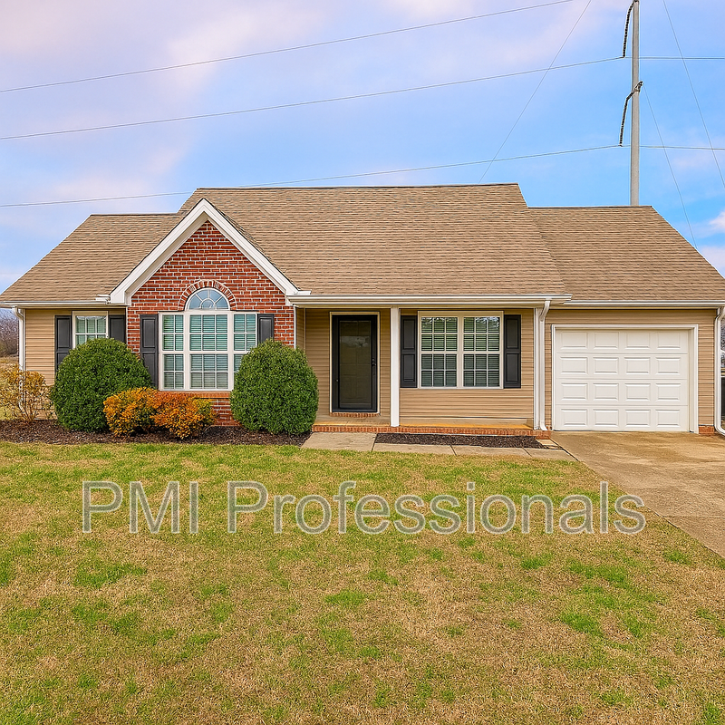 Murfreesboro House: 3241 Hardwood Dr