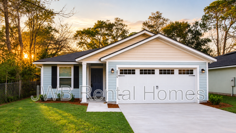 Jacksonville House: 2815 Robert St