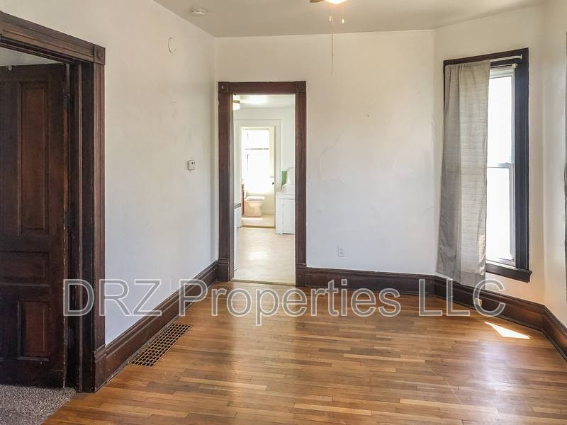 Grand Rapids Condo: 1012 Bridge St NW