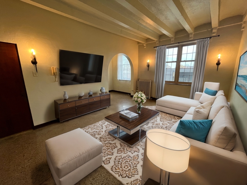 Green Bay Condo: 425 S Monroe Ave # 2c