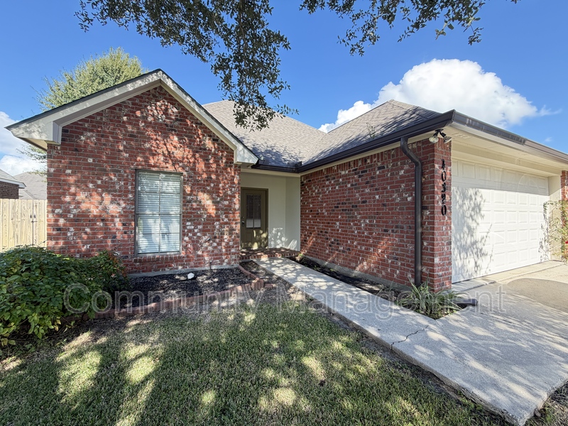 Gonzales House: 40320 Creekway Cove Ct