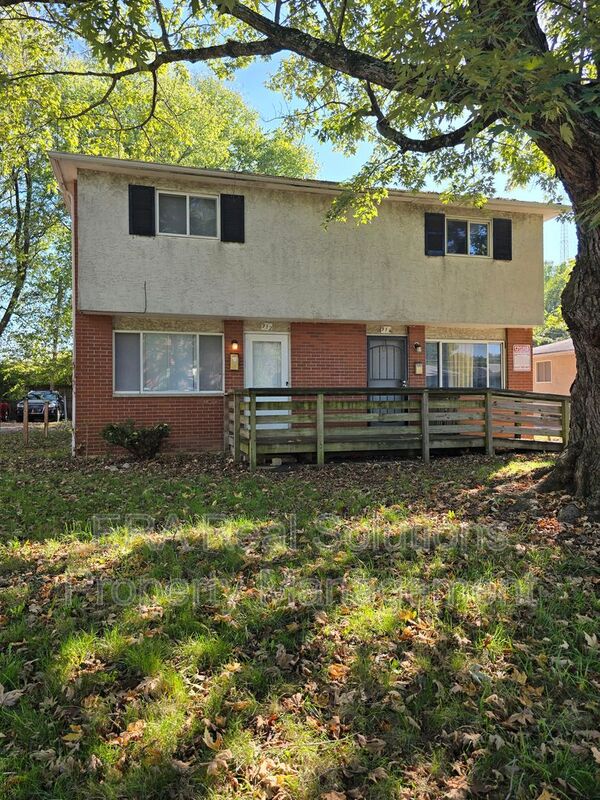 Columbus Condo: 912 S Weyant Ave