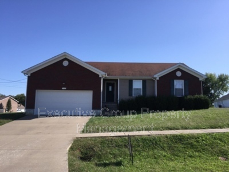 Radcliff House: 101 NAPLES COURT