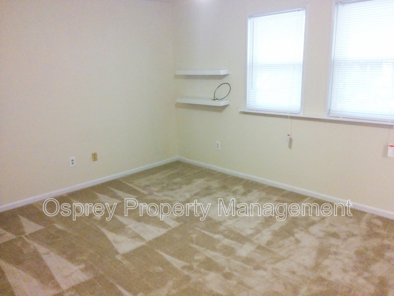 Charming 3-Bedroom Ranch on a Cul-de-Sac! "ASK ABOUT OUR ZERO DEPOSIT" - Photo 4