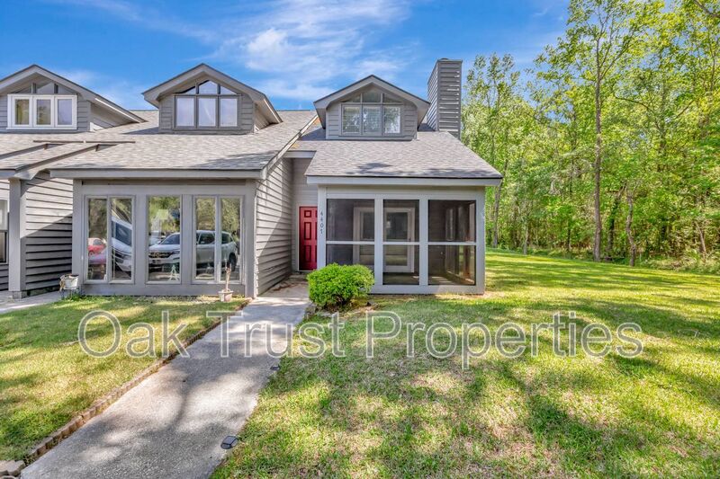 North Charleston House: 4407 Great Oak Drive