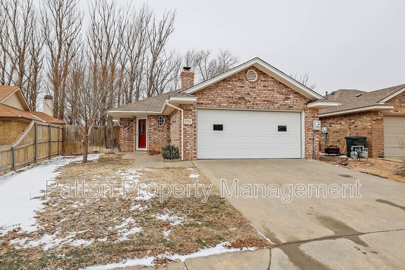 Amarillo House: 5706 Laguna Drive