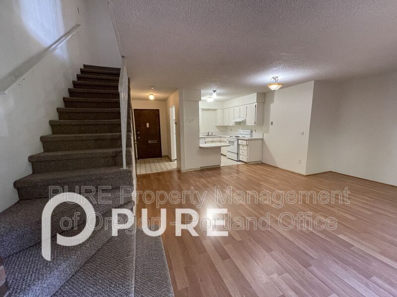 Portland House: 2649 NE Wasco St.