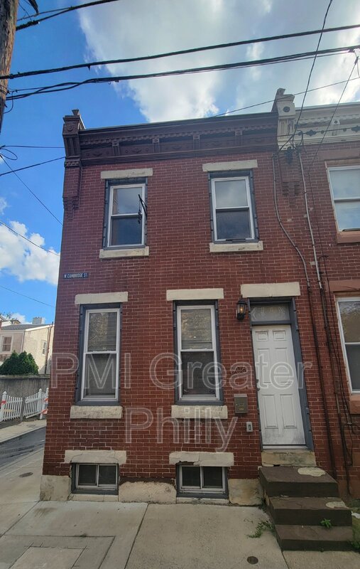 Philadelphia House: 306 Cambridge St