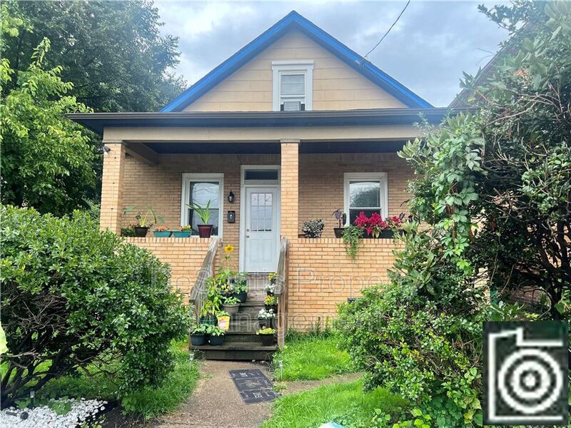 Ambridge Condo: 1108 Beaver Road