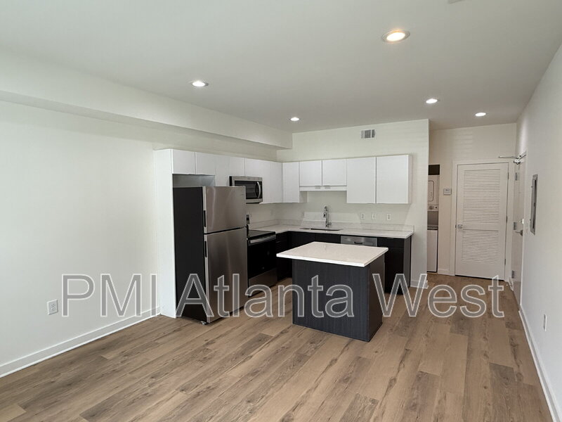 Atlanta Condo: 750 Cascade Place SW