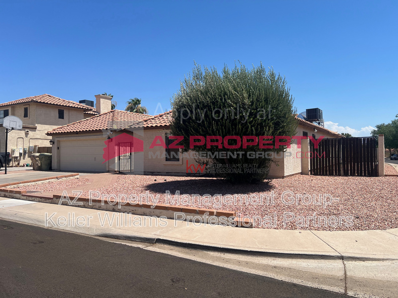 Glendale House: 5431 W Cochise Dr