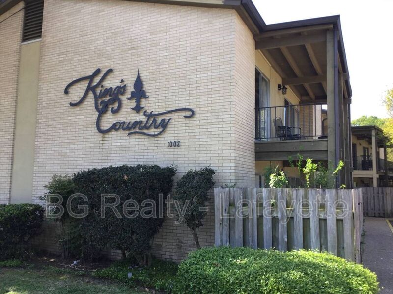 Lafayette Condo: 1008 S College Road