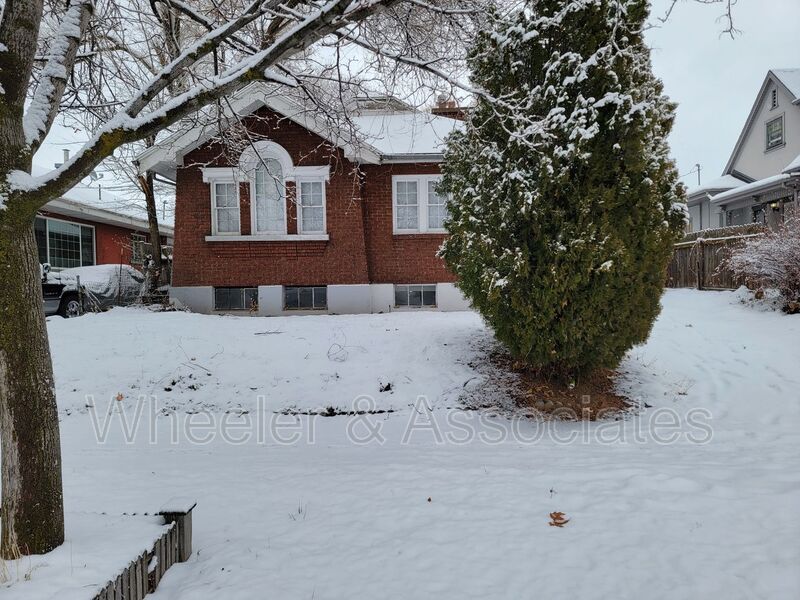 Request a Viewing for 2776 Madison Ave Tenant Turner