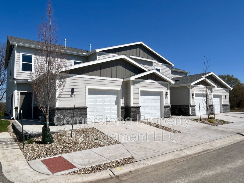 Wellsville House: 812 E 6th Terrace