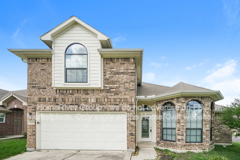Montgomery House: 18428 Sunrise Oaks Ct