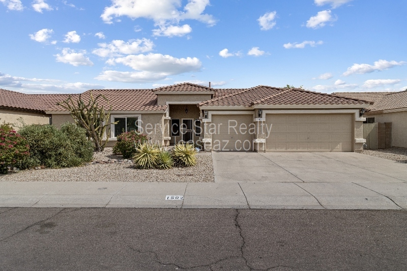 Phoenix House: 1502 E Maldonado Dr