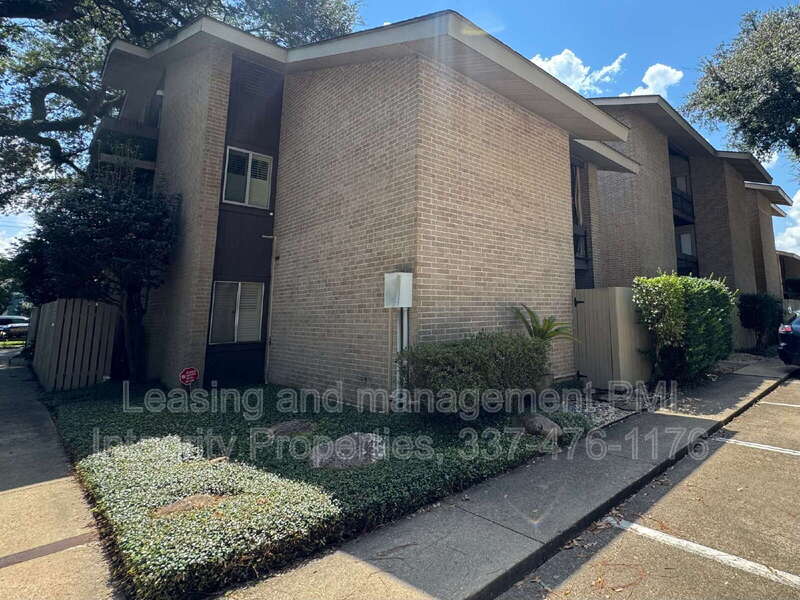 Lafayette Condo: 1301 Saint John Street