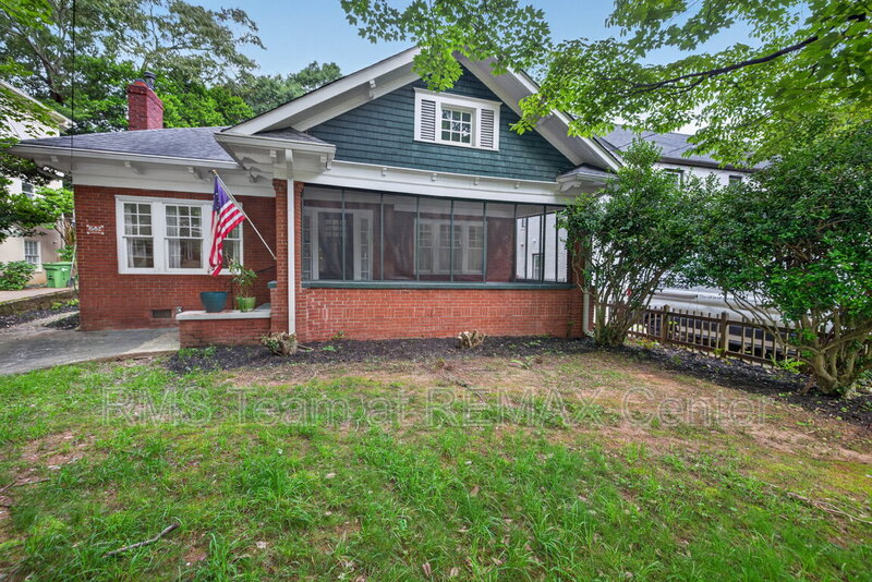 Atlanta House: 582 Clifton Rd NE