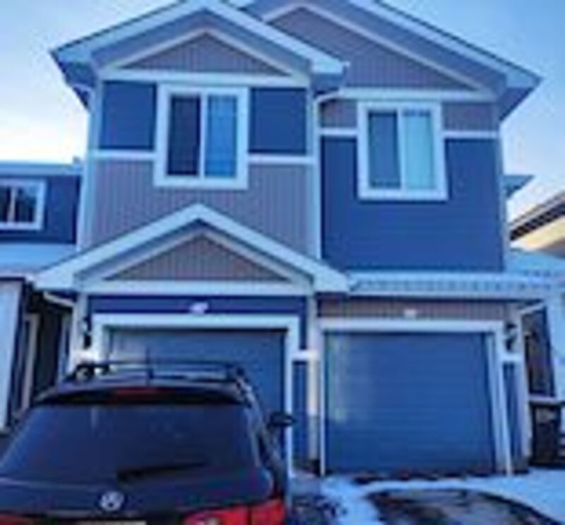 Edmonton Townhome: 8209 217 St NW