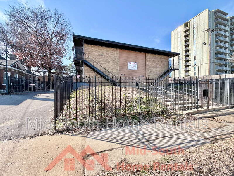 Memphis Condo: 139 N Claybrook St