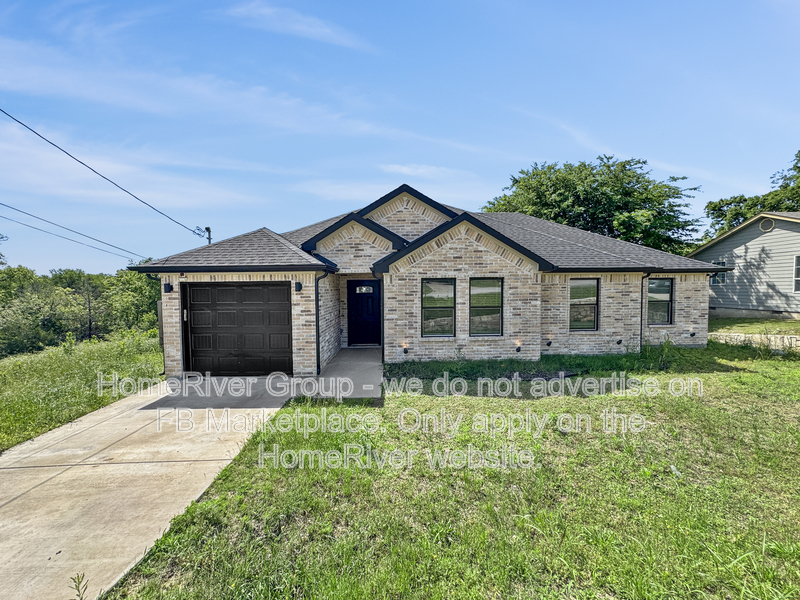 Dallas House: 2842 Pall Mall Ave