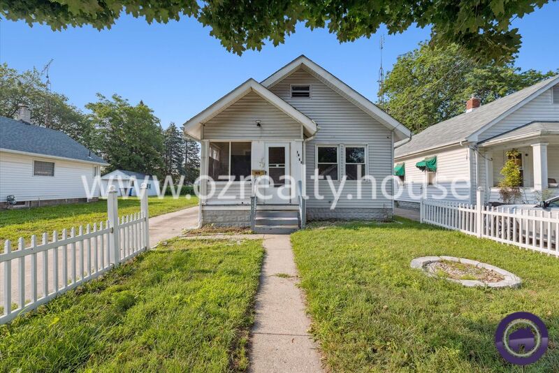 Toledo House: 1763 Georgia Ave