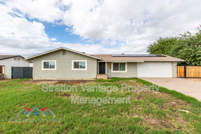 Mesa House: 4714 E Grandview St