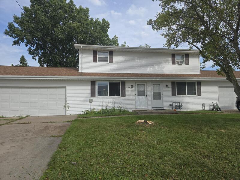 Appleton Condo: 3520/3522 North Gillett Street - 3522