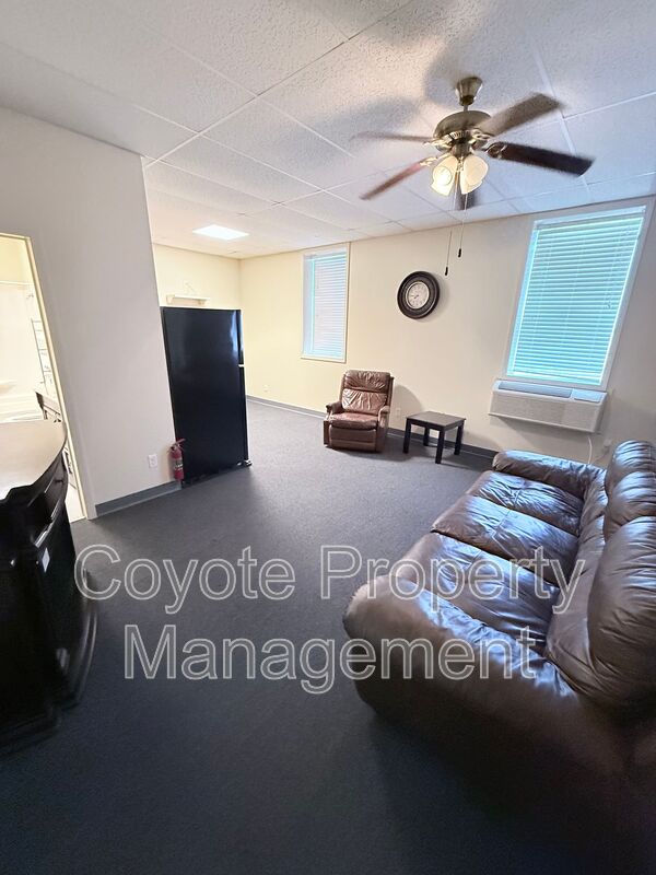 Drumright Condo: 100 E Broadway St - Broadway Lofts Apt 3