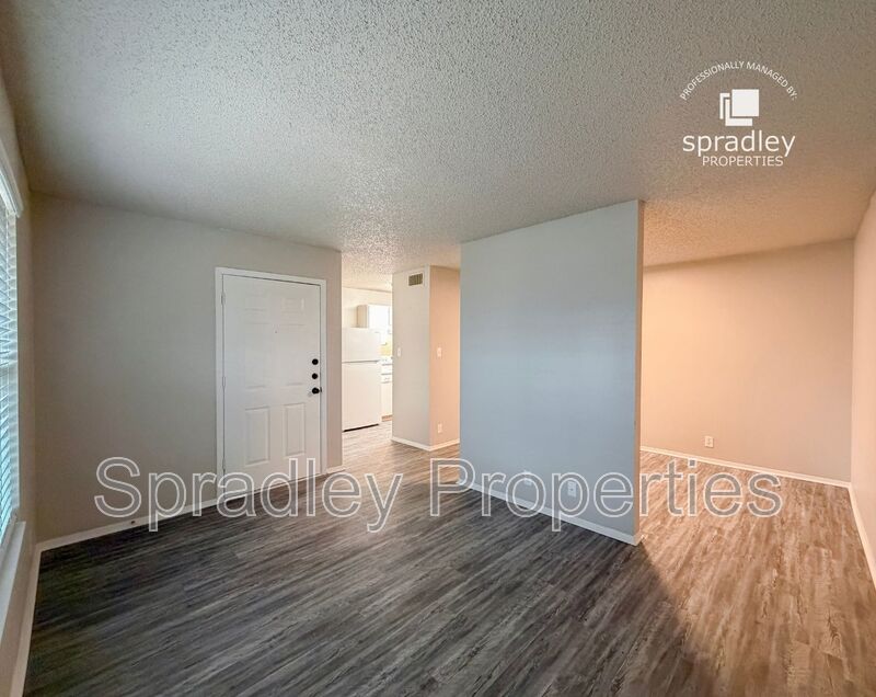 Troy Condo: 120 W Main St, Apt 512