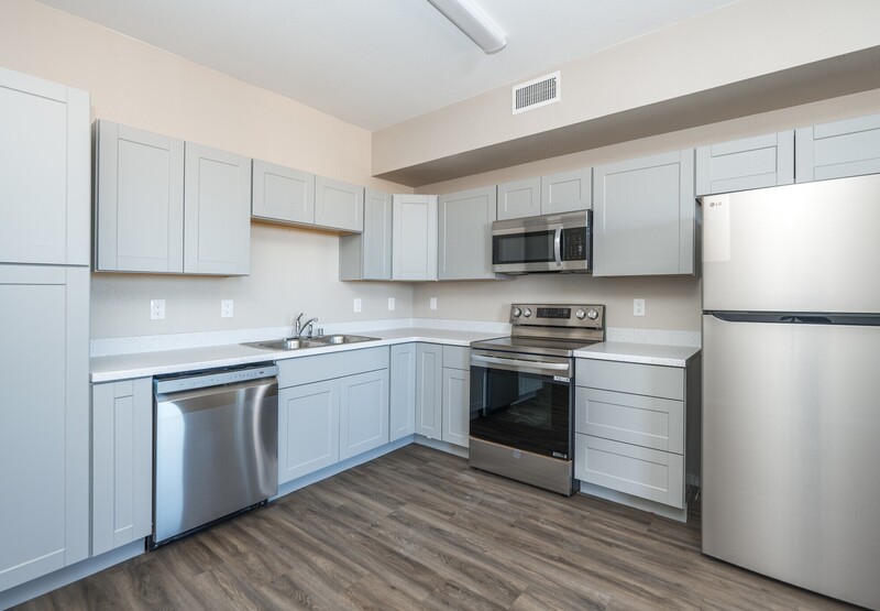 Bernalillo Condo: 247 US 550