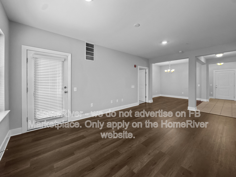 Fairfax Condo: 2907 Bleeker St