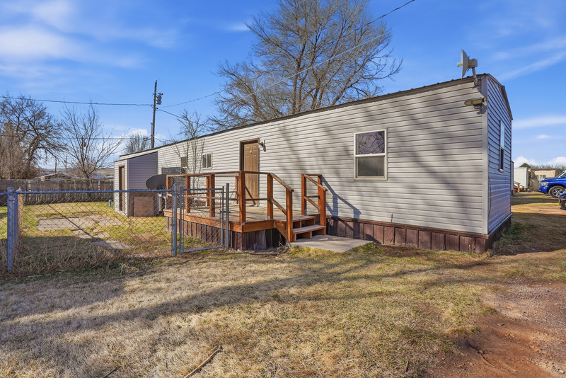 Box Elder House: 107 Gumbo Drive