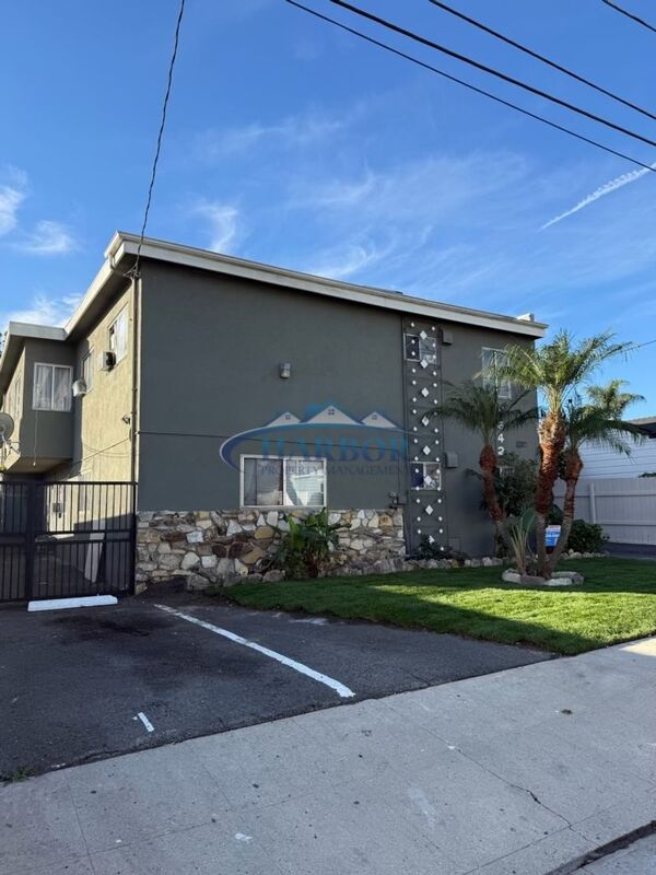 Harbor City Condo: 1642 259th Place