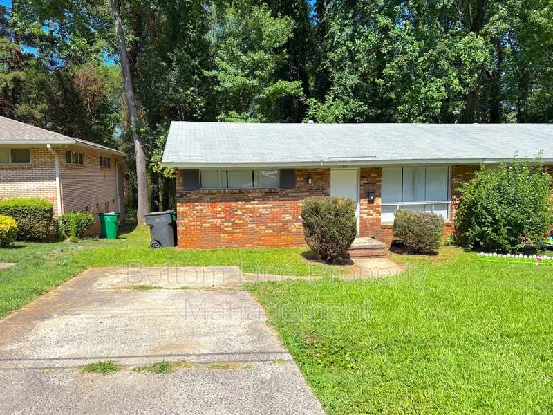 Charlotte Condo: 561 Blendwood Drive