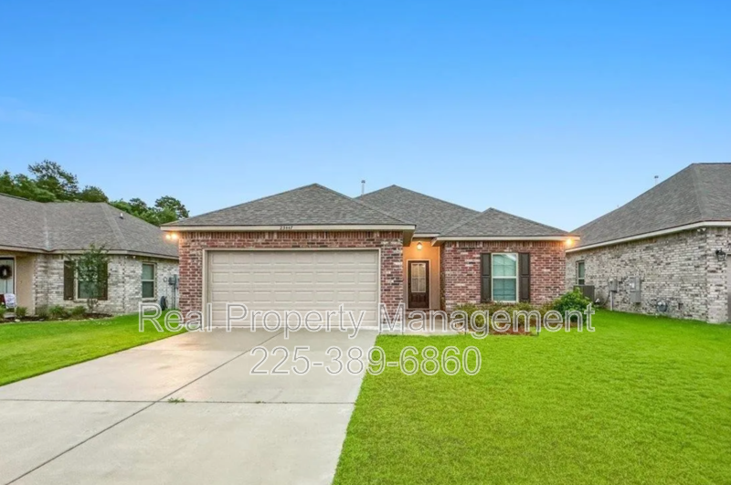 Denham Springs House: 23447 Mango Dr.