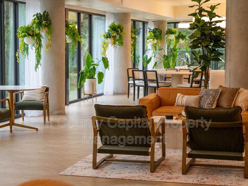 Main Rental Photo 20