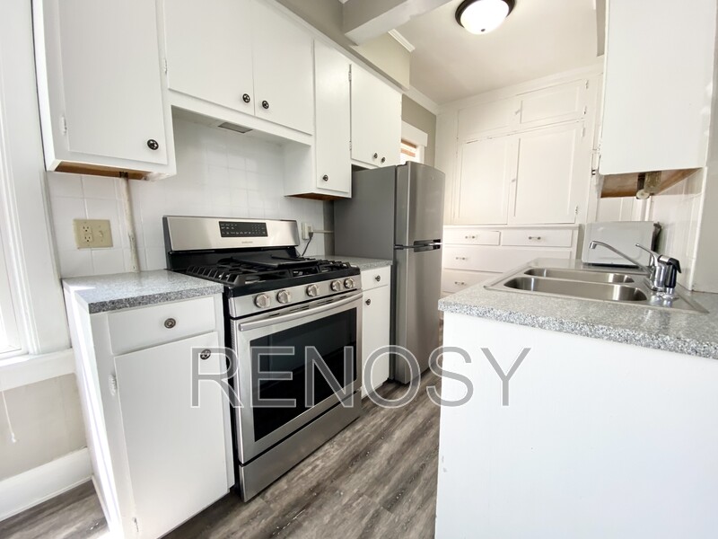 Des Moines Condo: 2500 Grand Ave